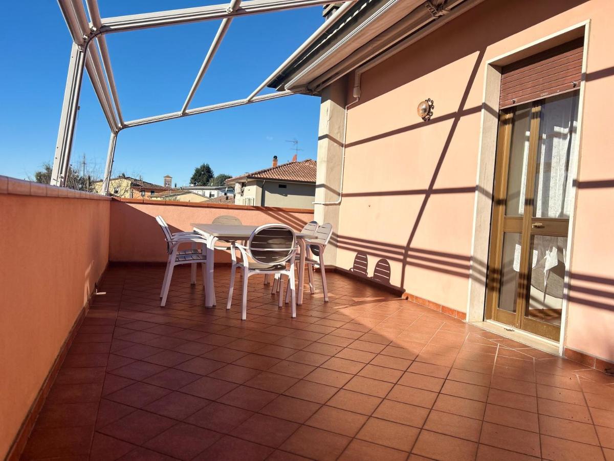 דירות לוקה Albi'S House,Terrazza ,Wi-Fi, Parcheggio, Ac מראה חיצוני תמונה