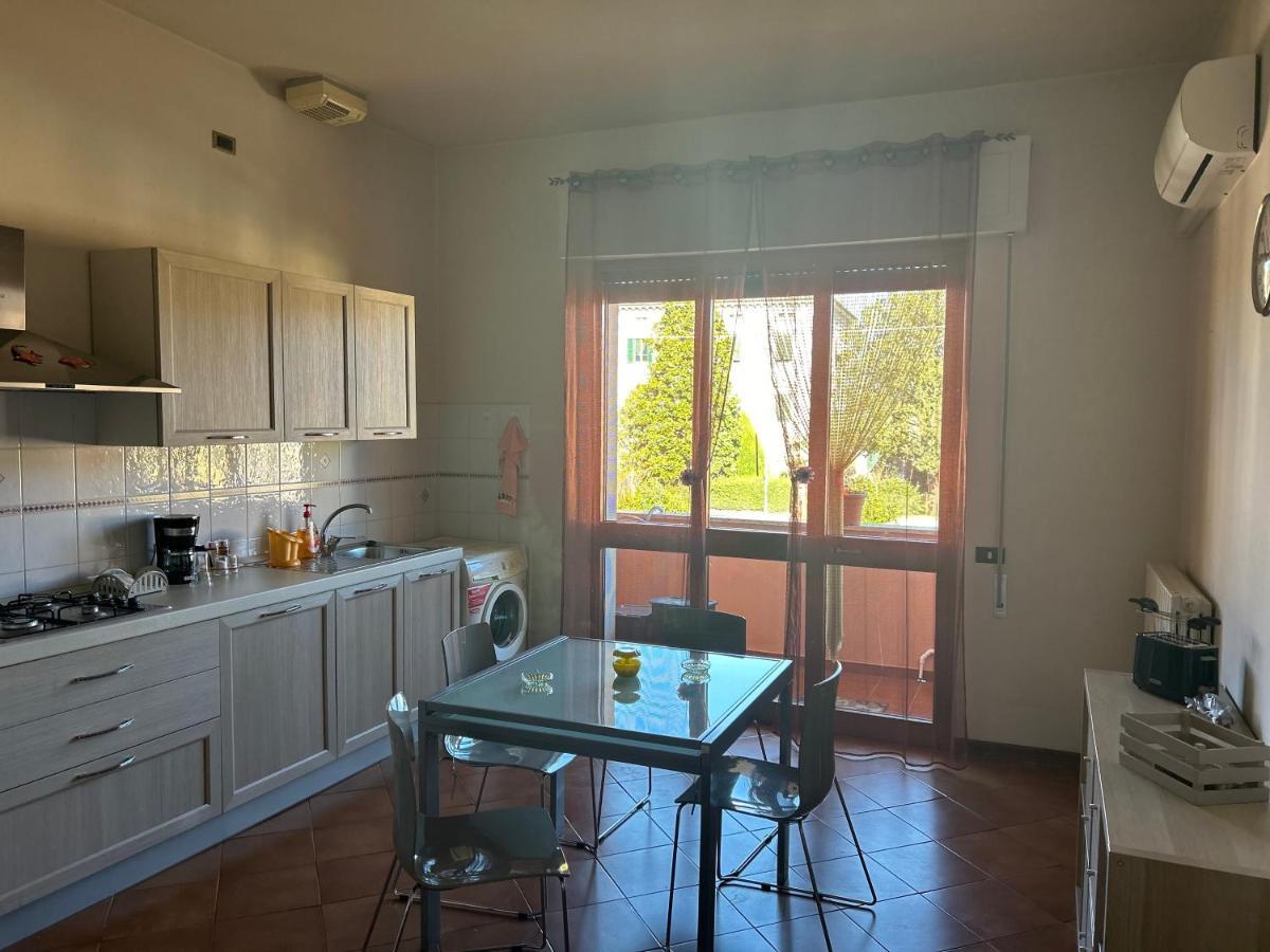 דירות לוקה Albi'S House,Terrazza ,Wi-Fi, Parcheggio, Ac מראה חיצוני תמונה