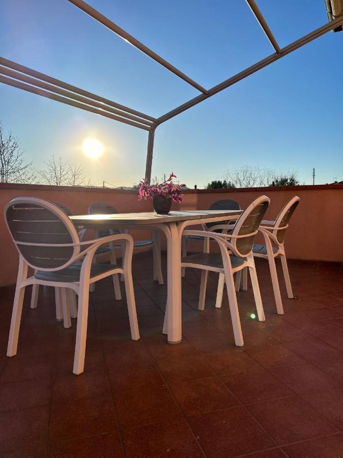 דירות לוקה Albi'S House,Terrazza ,Wi-Fi, Parcheggio, Ac מראה חיצוני תמונה