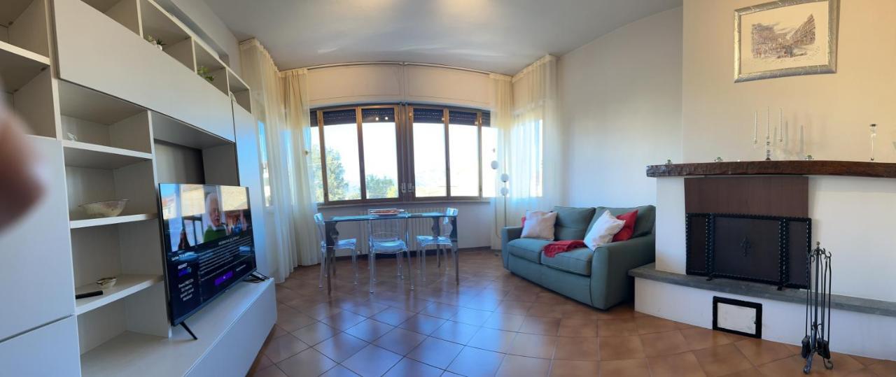 דירות לוקה Albi'S House,Terrazza ,Wi-Fi, Parcheggio, Ac מראה חיצוני תמונה